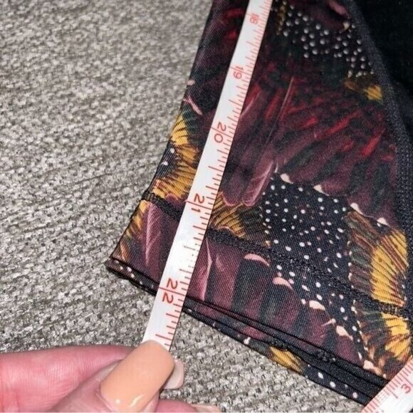 Nike Pro Dri-Fit Multi Color Bird Print Athletic Gym Yoga Leggings Size Small - Picture 11 of 11